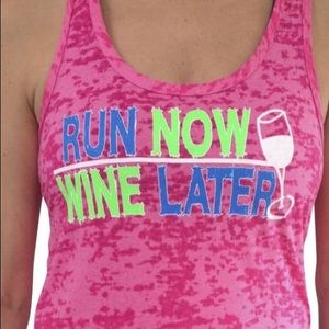 🍷Run Now 🏃‍♀️Wine Later 🏋🏼‍♀️ Workout Lot